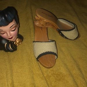 Betsey Johnson tiki heels